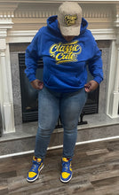 将图片加载到图库查看器,Classic & Cute Hoodie