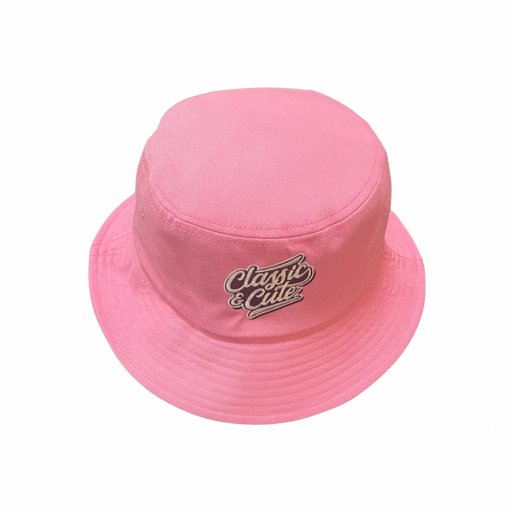 Sombrero de pescador rosa clásico y lindo