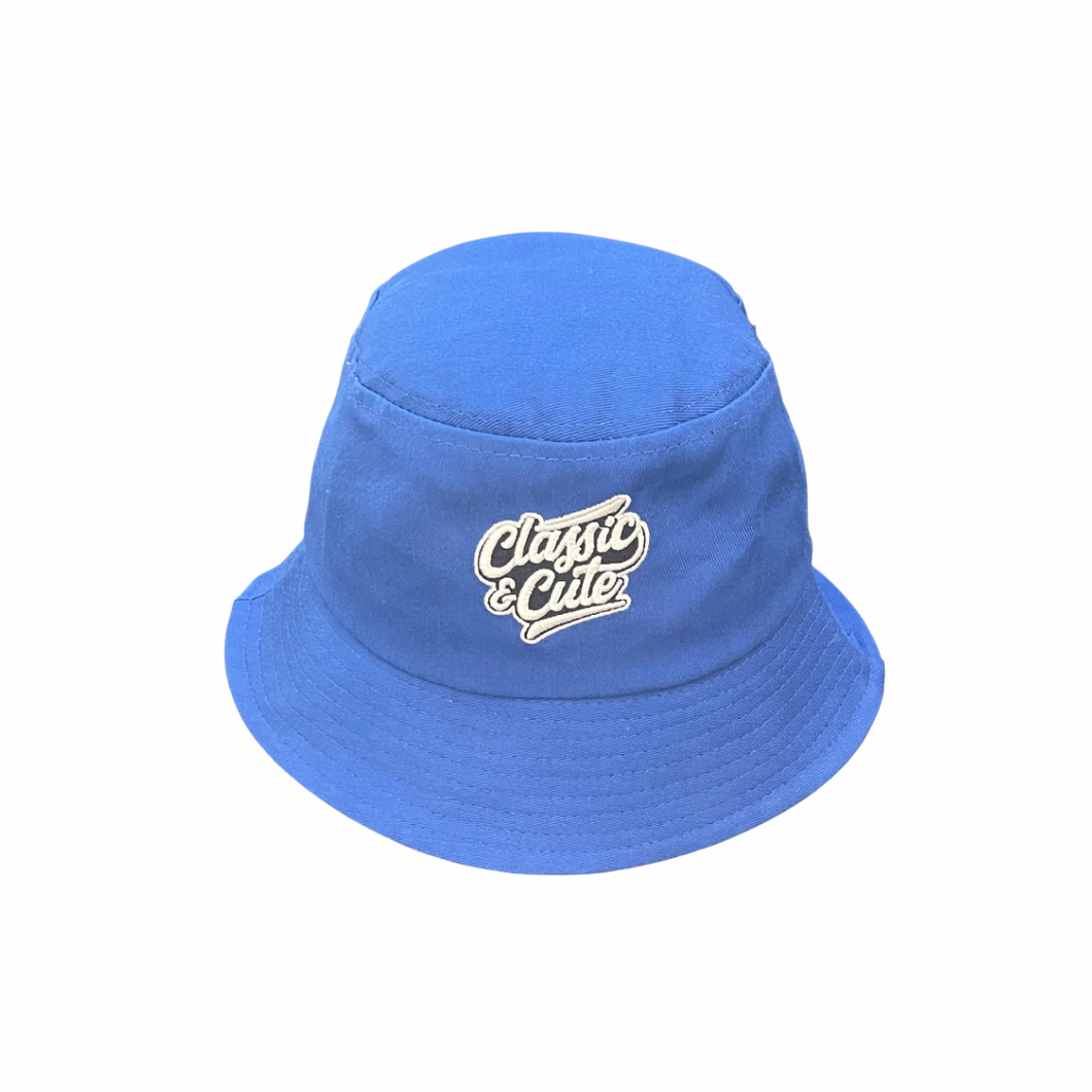 Sombrero de pescador clásico y lindo azul real