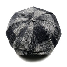 Carregar imagem no visualizador da galeria, Plaid Black and Gray Newsboy Hat (L/XL)
