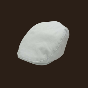 Sombrero de hiedra blanco